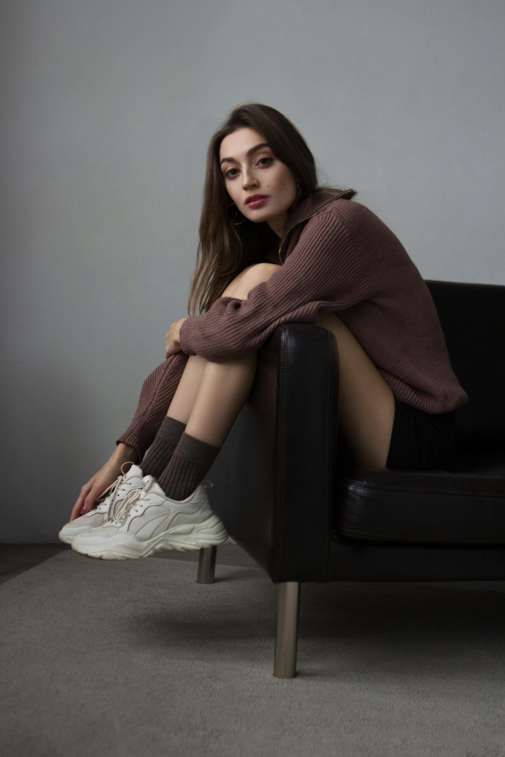 How to Style Capsule Wardrobe: From Day to Night Looks